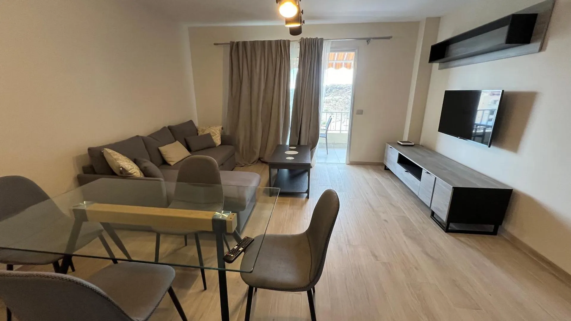 Medano Sun Wifi Free 2 Apartment El Medano  Spain